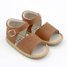 Load image into Gallery viewer, Willow Sandal - Brown Wax Leather
